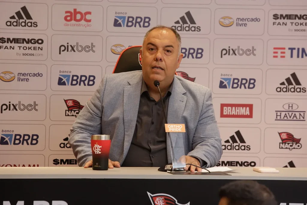 Reforços: quais posições Marcos Braz precisa priorizar na sua turnê europeia? Marcos Braz em entrevista coletiva pelo Flamengo