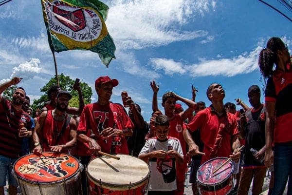 AeroFla se torna Patrimônio Cultural do Rio de Janeiro Torcedores do Flamengo tocam tambor em AeroFla antes da Final da Libertadores de 2019