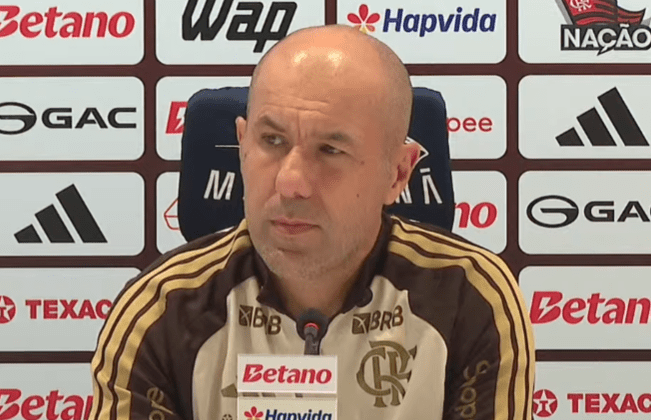 Jardim projeta reação e diz receita para título do Flamengo no Brasileirão Leonardo Jardim durante a coletiva pós Flamengo x Palmeiras