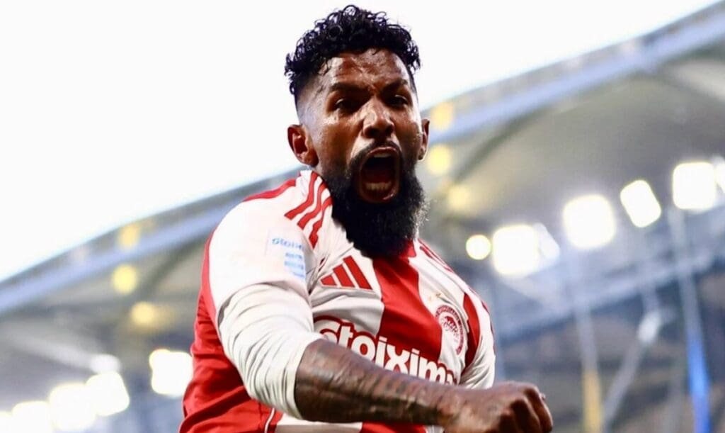 rodinei ex-flamengo olympiacos