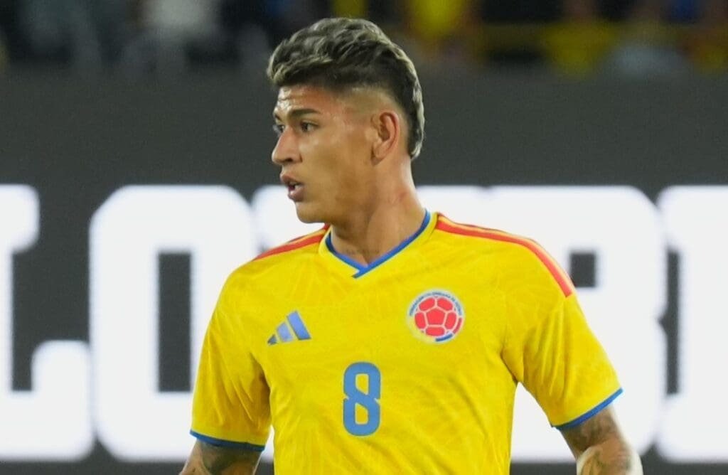 Com Carrascal titular, Colômbia vence Costa Rica em teste para a Copa Carrascal durante Colômbia 3x1 Costa Rica