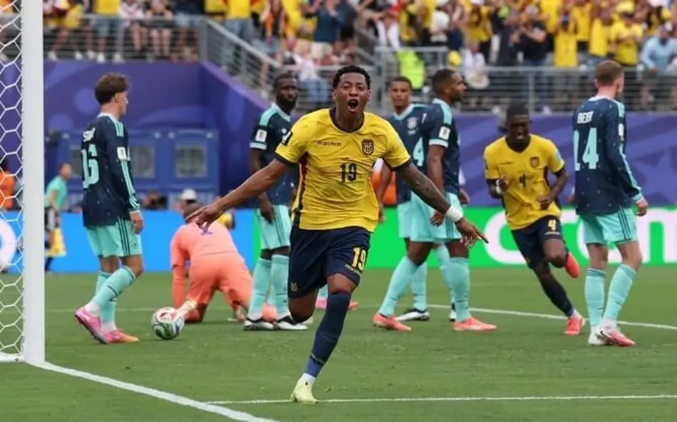 Gonzalo Plata comemorando gol contra a Alemanha na Copa do Mundo 2026