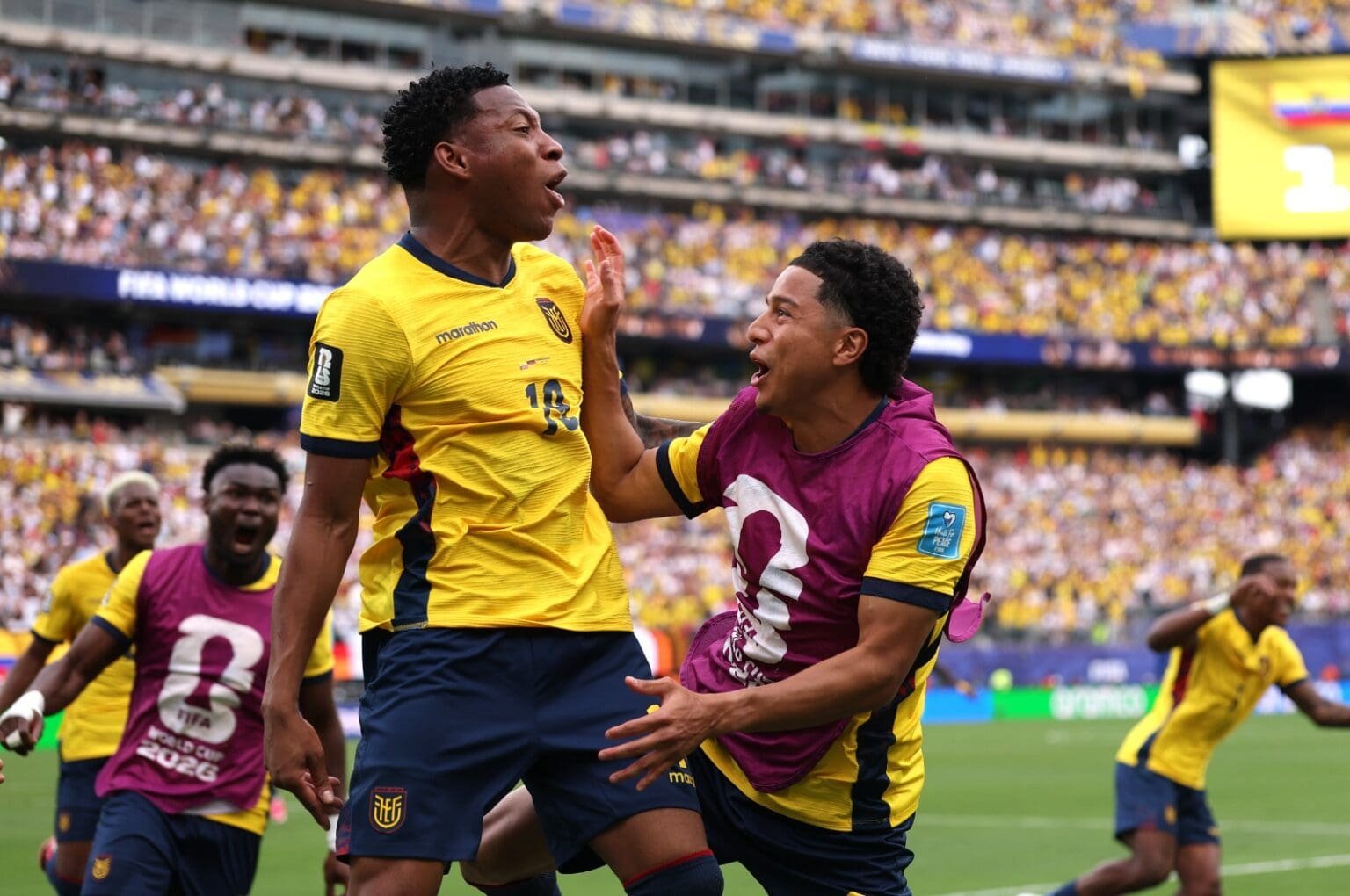 Gonzalo Plata comemora gol em Equador x Alemanha