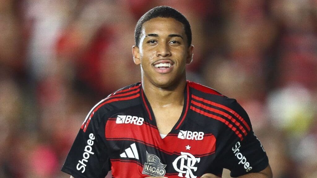 Joshua comemora gol pelo Flamengo