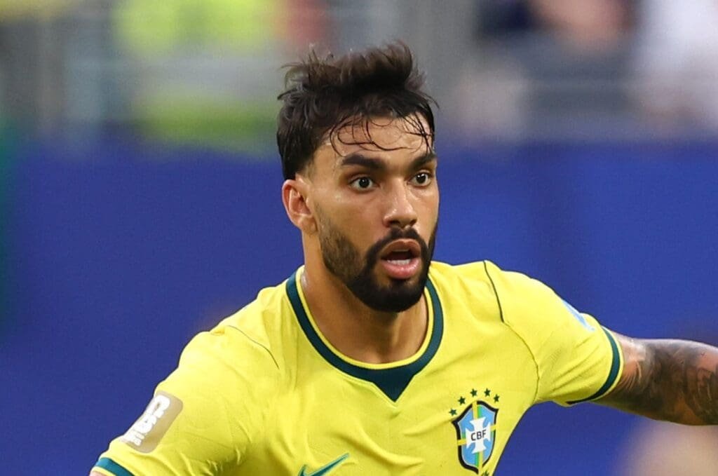 Lucas Paquetá durante Brasil x Escócia