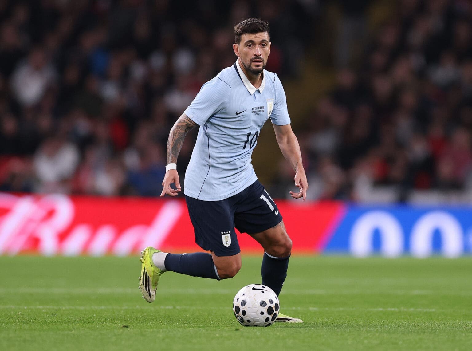 Arrascaeta em campo pela Seleção Uruguaia