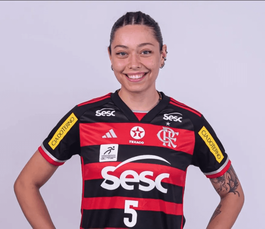 Após deixar Sesc Flamengo, Clara anuncia casa nova Clara no Sesc Flamengo