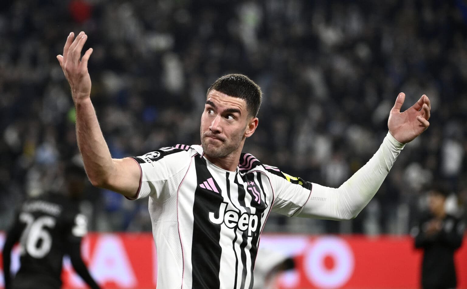Alô, Boto! Sonho do Flamengo, Vlahovic está livre no mercado Vlahovic pela Juventus