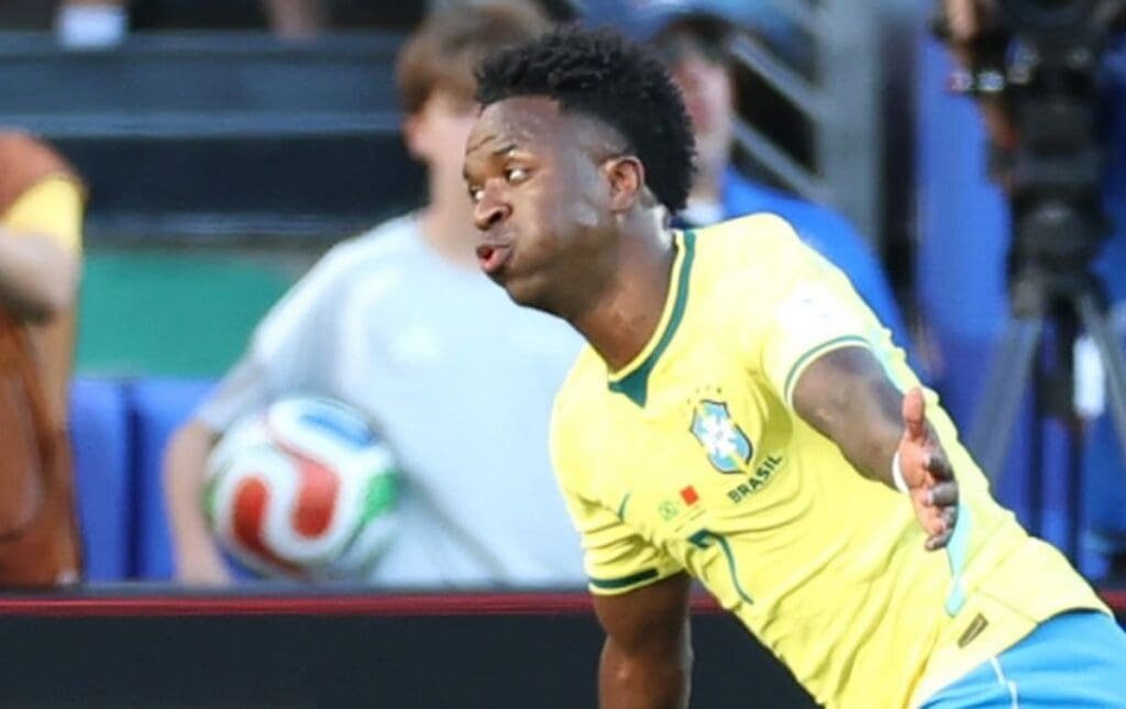 Paquetá é titular, mas Vini Jr salva Brasil, que empata com Marrocos na estreia da Copa do Mundo vini jr brasil marrocos