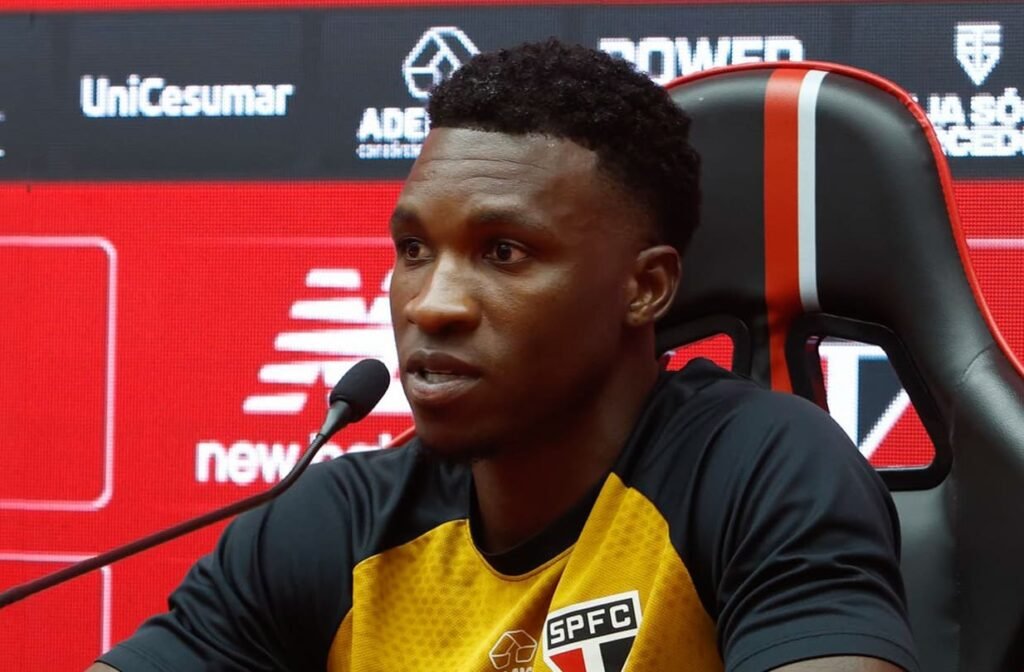 Aurélio Buta, reforço do São Paulo
