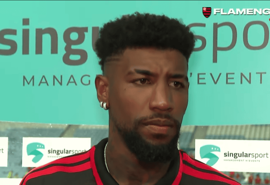 Royal abre o jogo sobre futuro no Flamengo após proposta do Aston Villa Emerson Royal durante entrevista pós-Flamengo x Lausanne