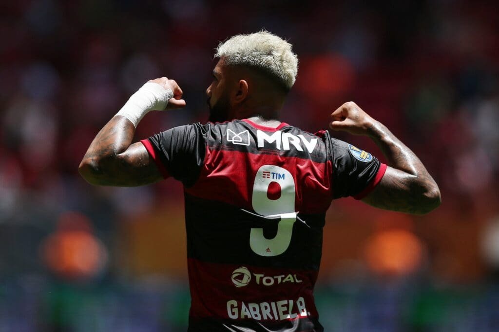 Gabigol comemora gol em Flamengo 3x0 Athletico, pela Supercopa, no Mané Garrincha