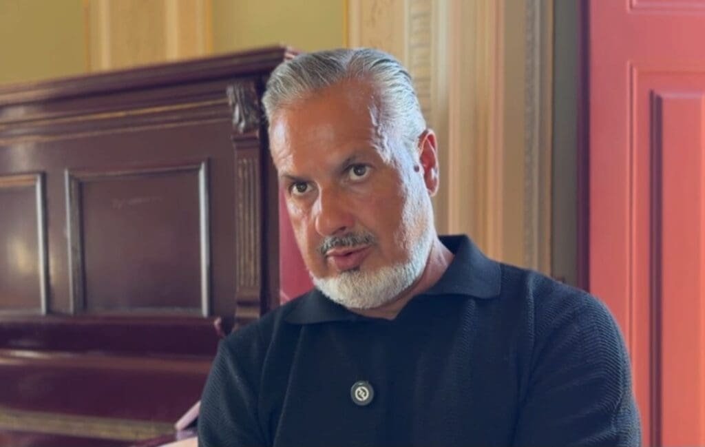 Boto explica plano do Flamengo para recuperar jogadores após Copa José Boto, diretor do Flamengo, concede entrevista no hotel em Portugal