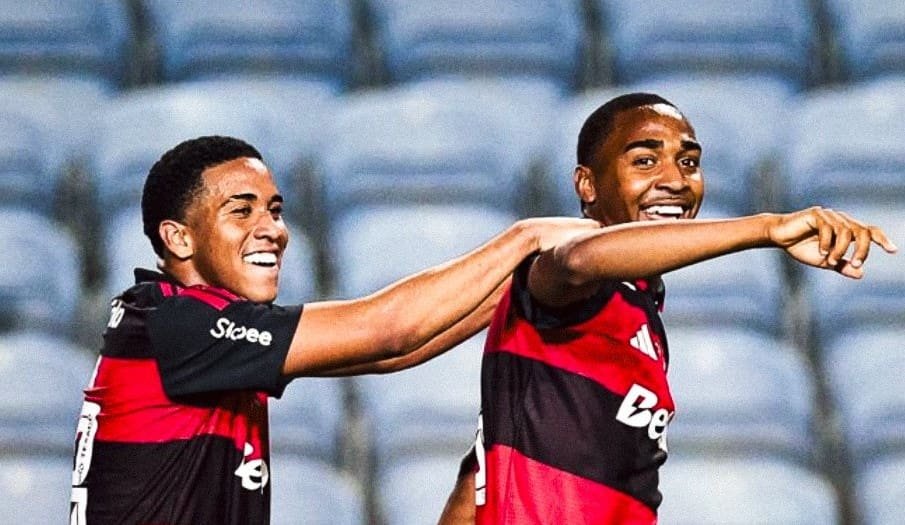 Notícias do Flamengo hoje: Lausanne, Lorran e Arrascaeta Lorran e Joshua comemoram gol em Flamengo x Lausanne