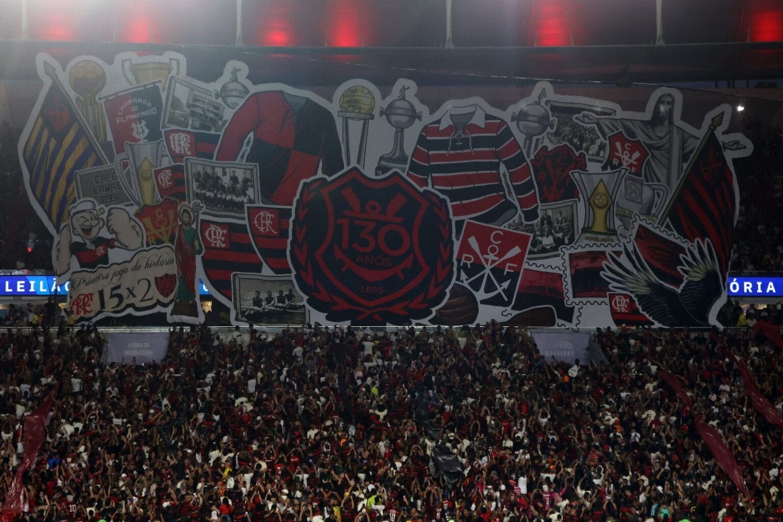 Vai lotar! Flamengo x Cruzeiro pela Libertadores tem 40 mil ingressos vendidos Mosaico da torcida do Flamengo