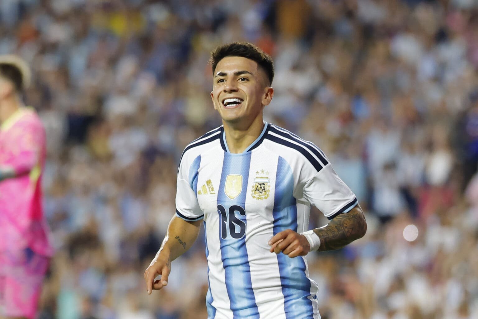 Thiago Almada pela Argentina
