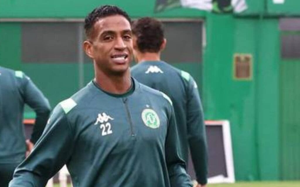 chapecoense flamengo brasileirão max alves
