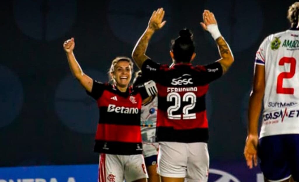 Flamengo bate 3B e garante vaga nas quartas da Copa do Brasil Feminina flamengo Instituto 3B feminino fernandinha