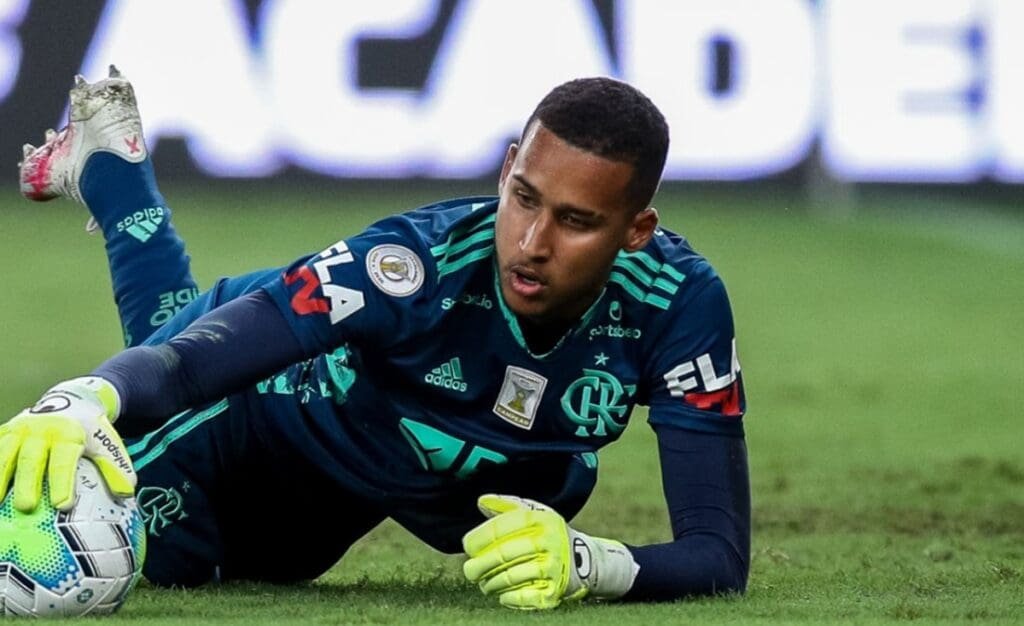 Botafogo avança por Gabriel Batista, e Flamengo lucrará com acordo gabriel batista flamengo botafogo