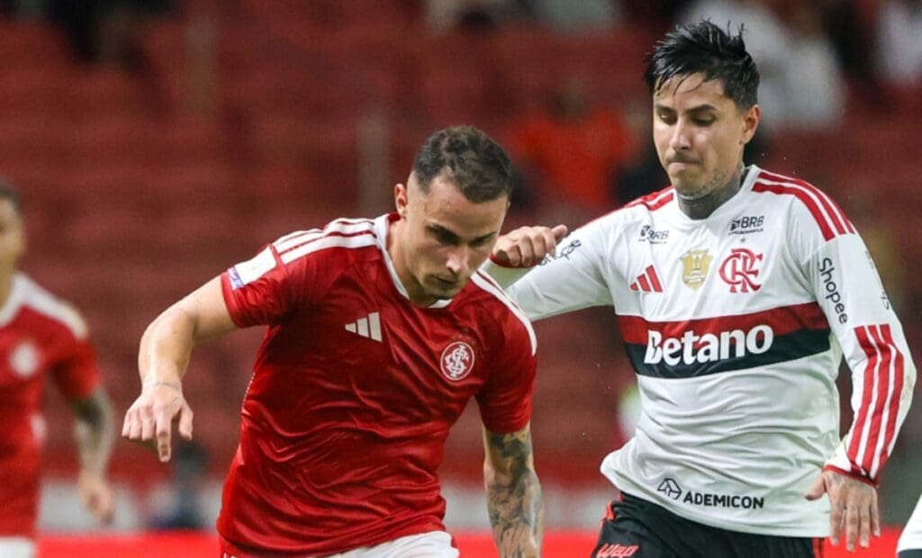 Notícias do Flamengo hoje: Internacional, De La Cruz e Leonardo Jardim pulgar internacional flamengo