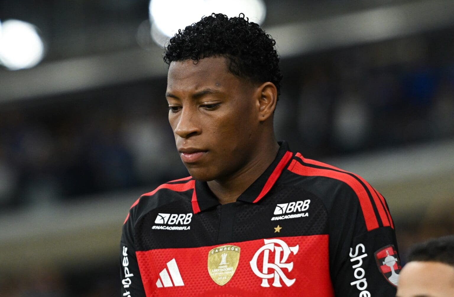 Gonzalo Plata entra em campo para Cruzeiro x Flamengo, pela Libertadores