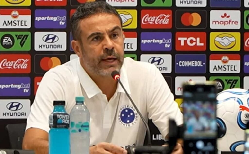 Artur Jorge crava postura do Cruzeiro contra Flamengo: ‘No Rio…’ artur jorge cruzeiro flamengo