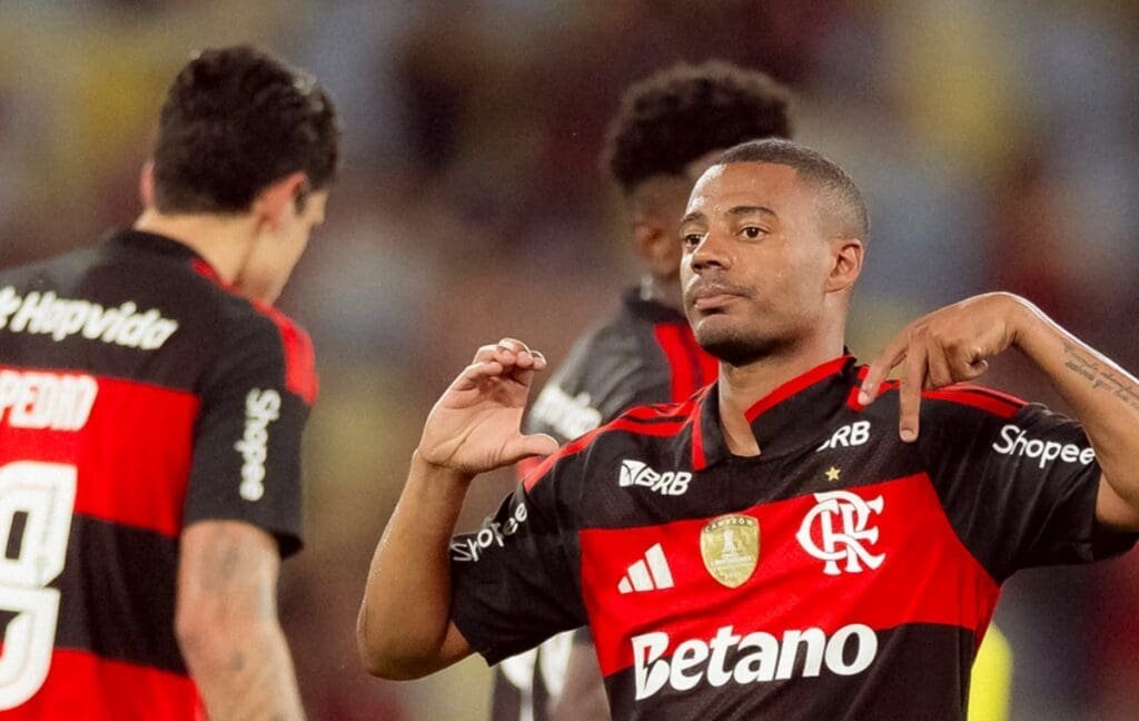 Peñarol se irrita na tentativa de contratar De La Cruz; veja de la cruz flamengo madureira