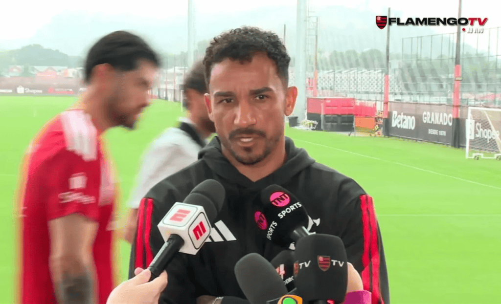 Danilo define quando vai encerrar sua carreira no Flamengo Danilo em entrevista no Flamengo