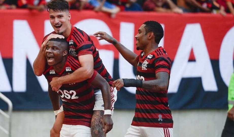 Náutico quer contratar campeão pelo Flamengo em 2019 lincoln flamengo thuler vitinho