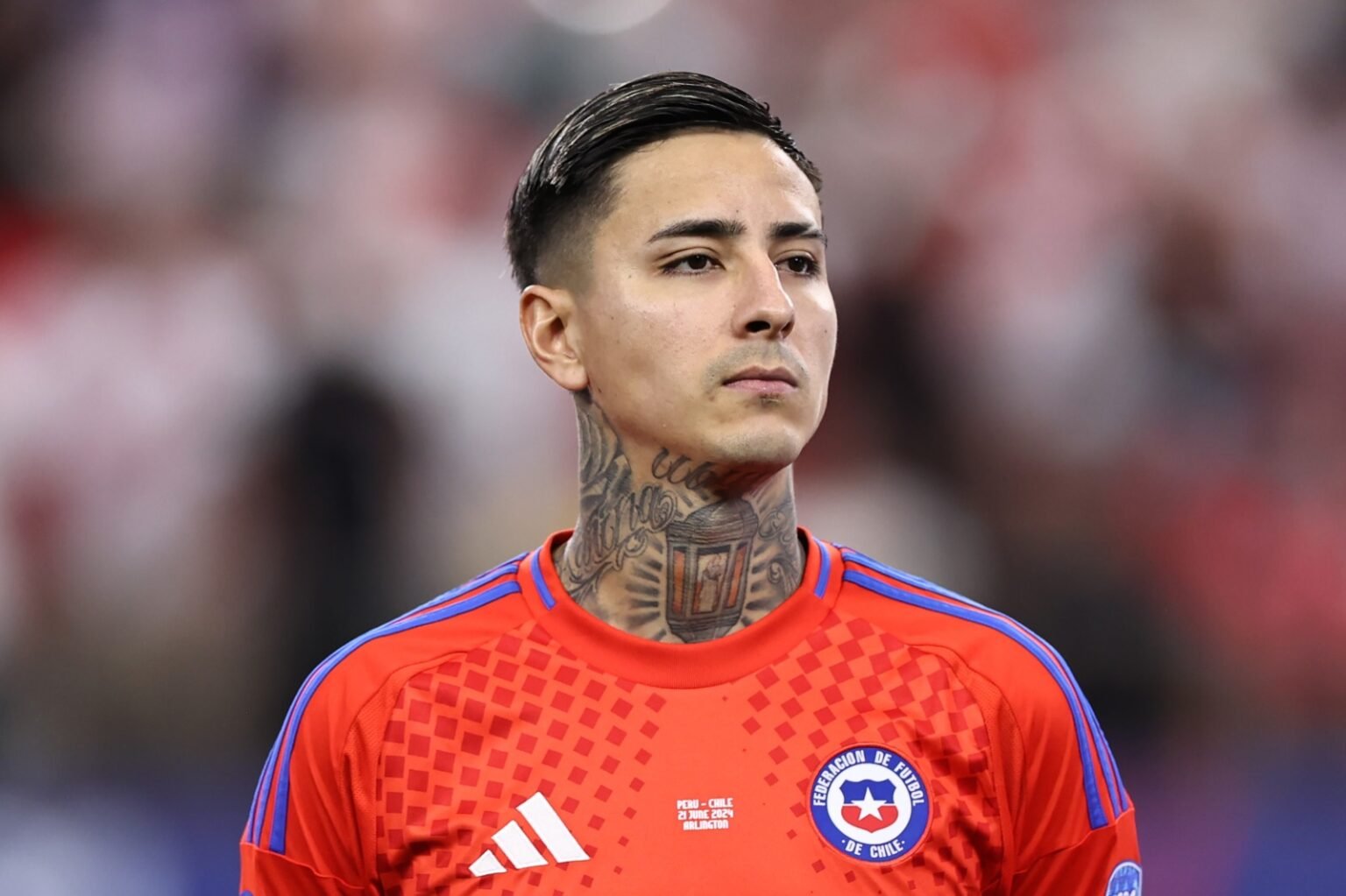 Erick Pulgar com a camisa da Seleção Chilena