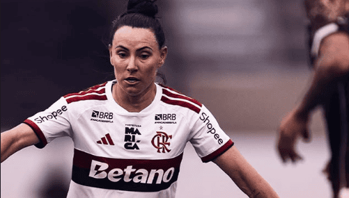 Com uma a menos, Flamengo segura Ferroviária e volta à semifinal do Brasileirão Feminino após 7 anos Jucinara durante Ferroviária x Flamengo