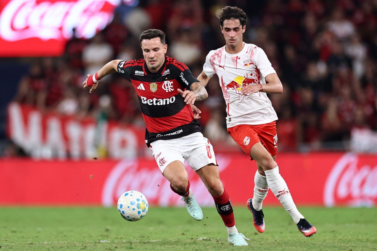 Saúl em Flamengo x Bragantino