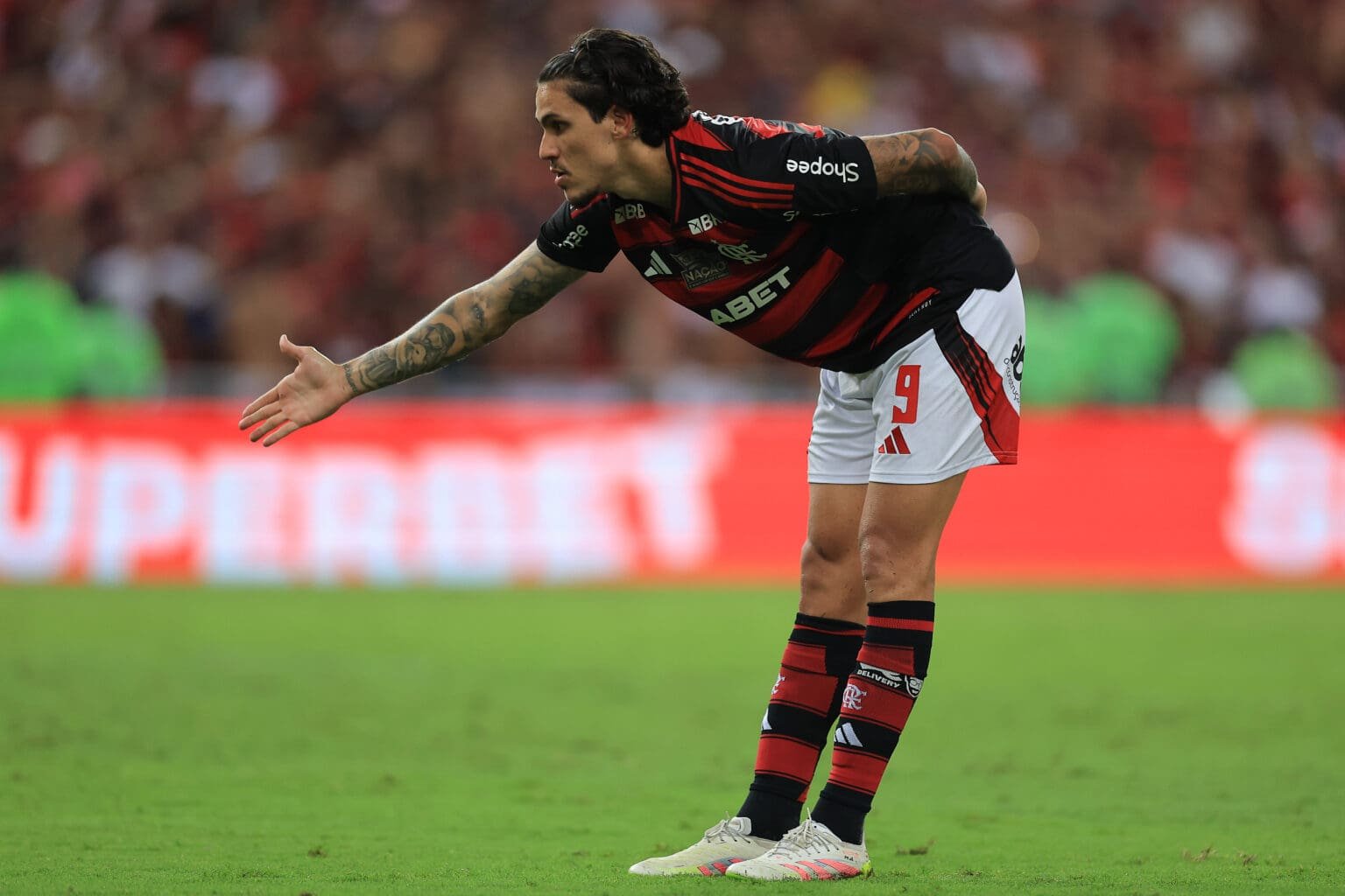 Pedro comemora gol sobre o Corinthians no Maracanã