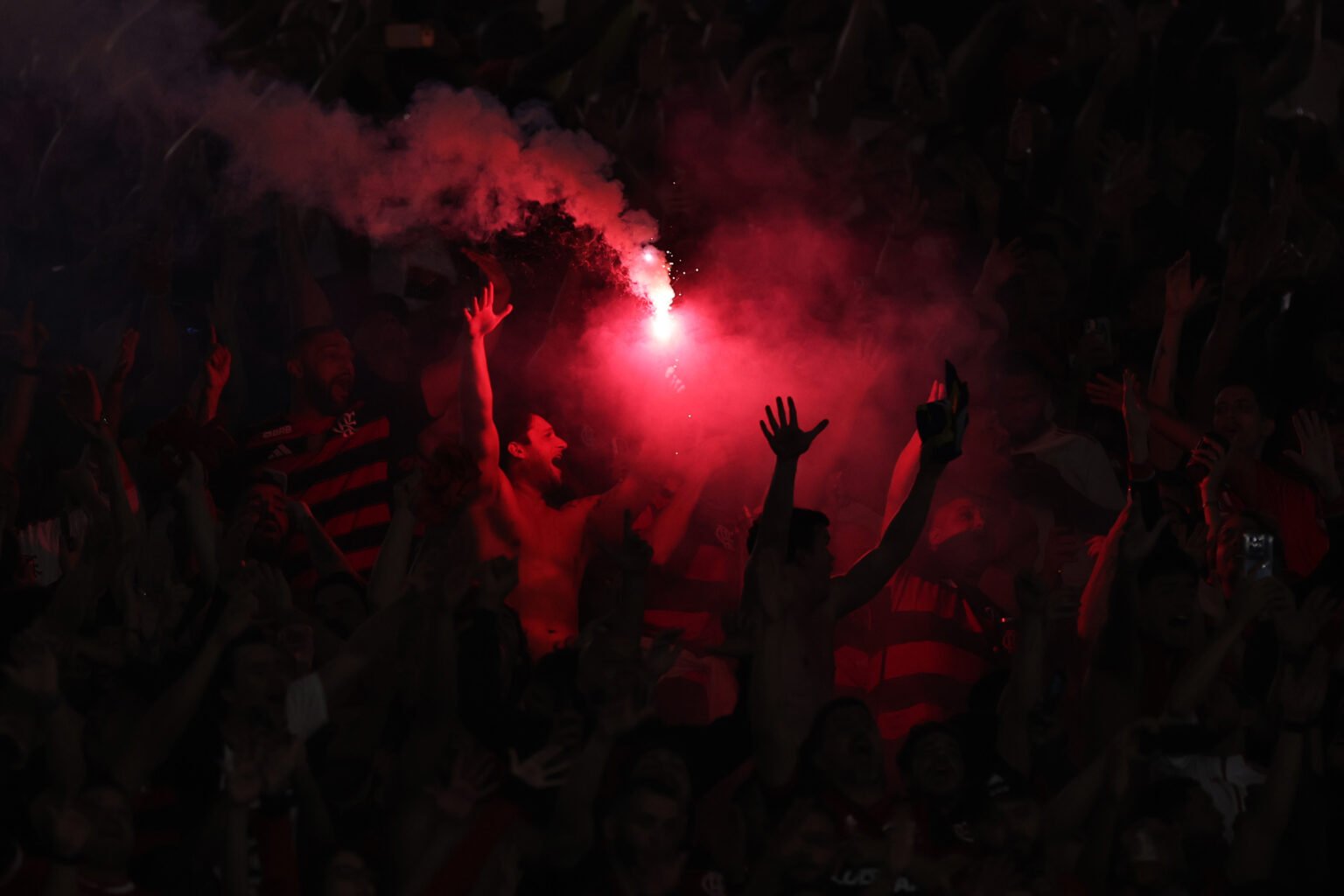 Torcida do Flamengo contra o Independiente Del Valle, no Maracanã