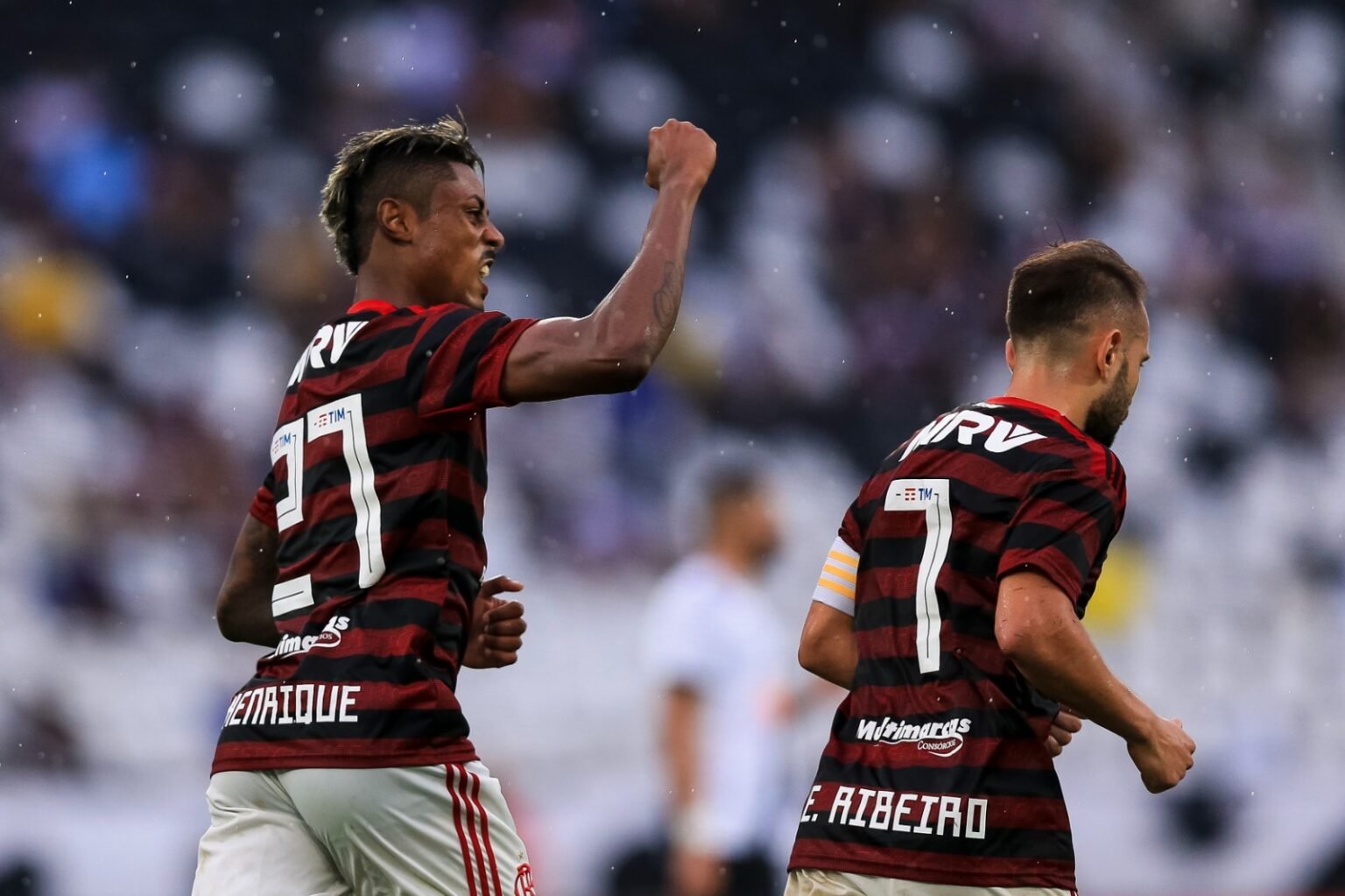 Raio X do Flamengo no Engenhão: histórico, artilheiros e jogos marcantes Bruno Henrique e Everton Ribeiro celebram gol do Flamengo no Engenhão