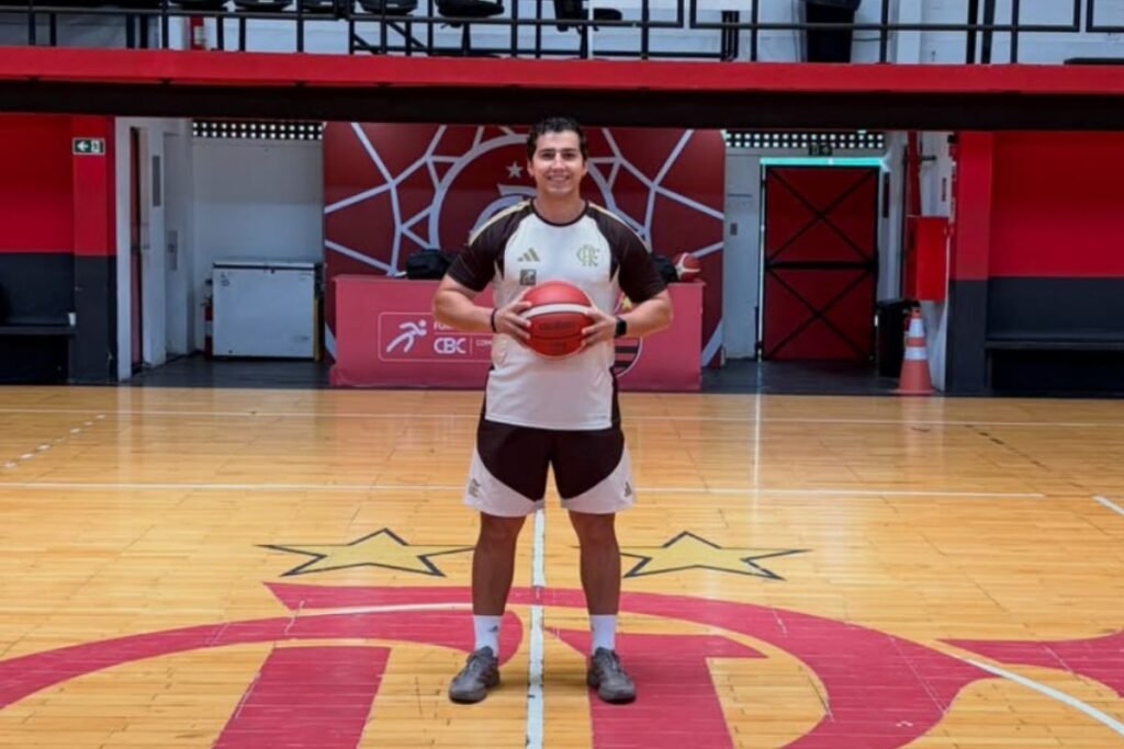 Gabriel Millian, novo treinador da base do FlaBasquete