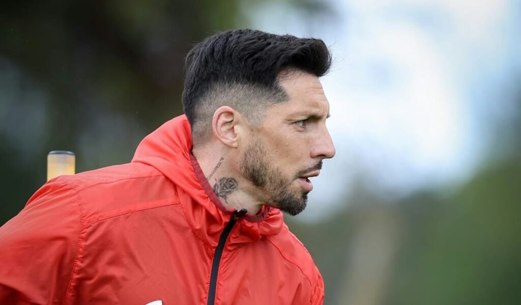 José Sosa, capitão do Estudiantes