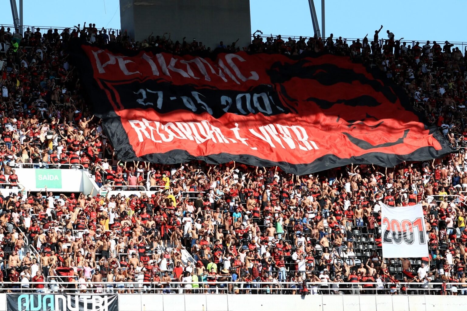 Torcida do Flamengo no Engenhão; estádio vai receber Vasco x Flamengo