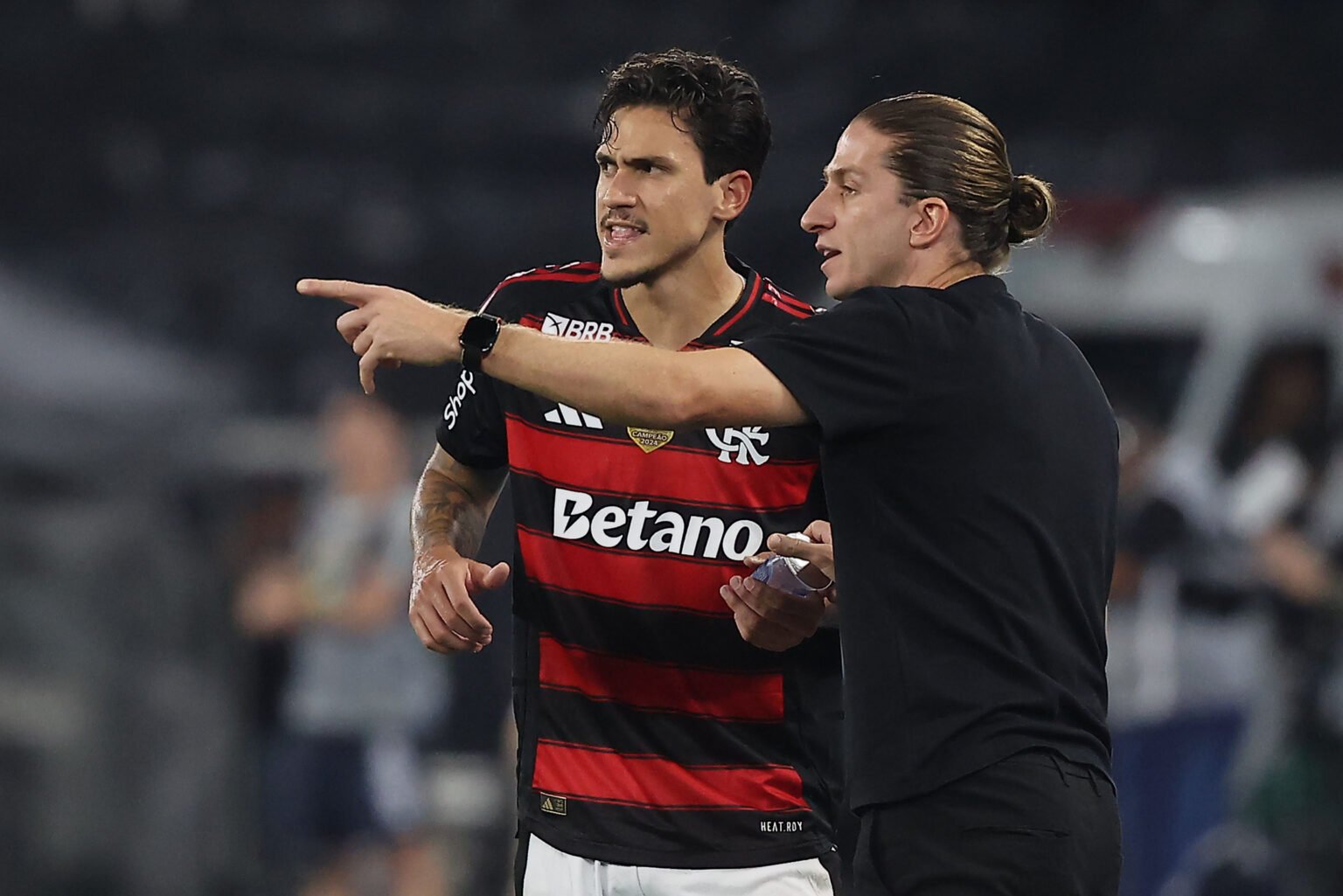 Filipe Luís com Pedro no Flamengo