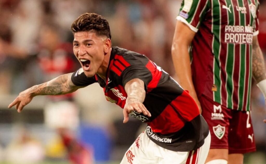 Notas de Flamengo 1×0 Fluminense – Brasileirão (11/10) carrascal flamengo fluminense