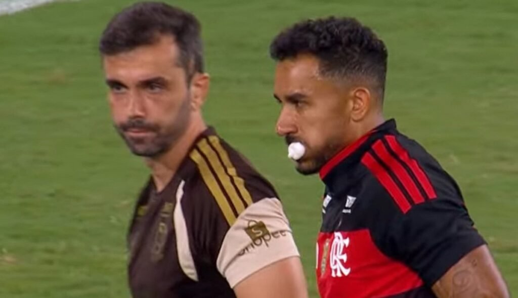 Flamengo atualiza grave lesão de Danilo; veja prazo de retorno danilo flamengo fluminense